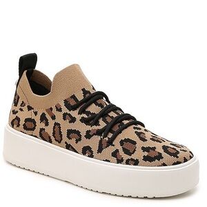 Steve Madden Leopard Brixie Sneakers 8.5 EUC